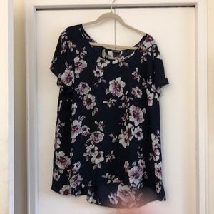 Torrid navy blue floral top size 2